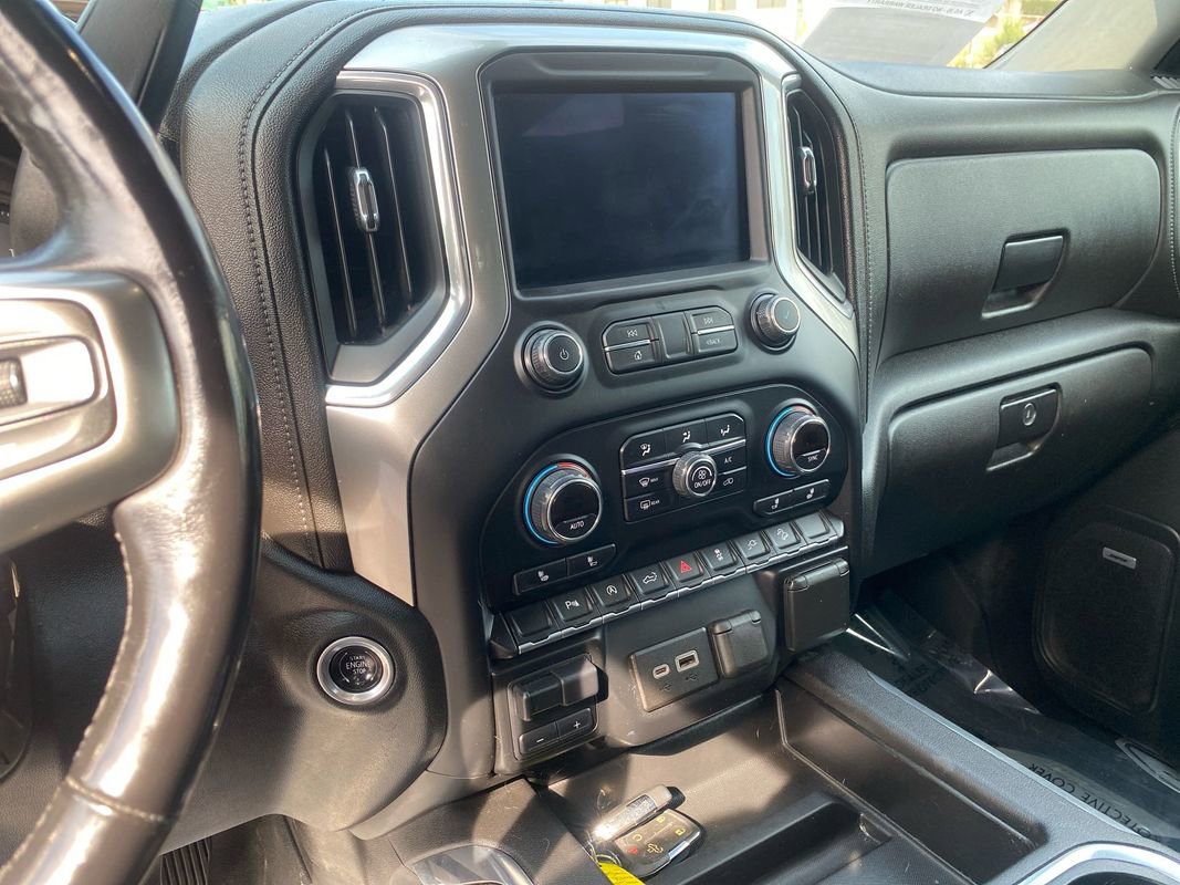 Used 2019 Chevrolet Silverado 1500 RST image 28