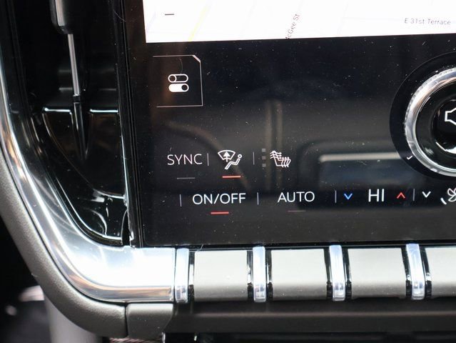 New 2026 GMC Yukon XL Elevation AWD/4WD image 33