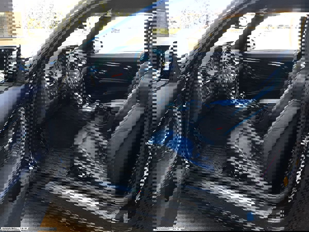 Used 2018 BMW M4 Coupe image 12