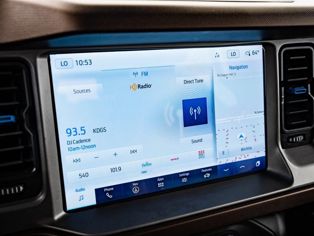 Used 2022 Ford Bronco Outer Banks image 26