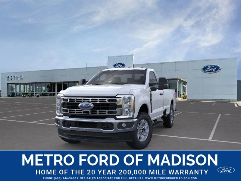 New 2026 Ford F350 XLT image 2