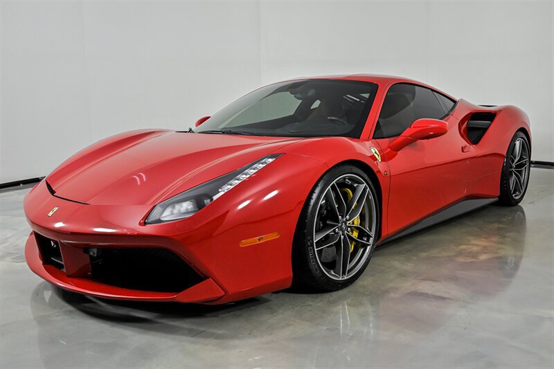 Used 2016 Ferrari 488 GTB RWD image 5