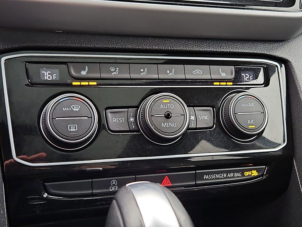 Certified 2022 Volkswagen Atlas SEL image 18