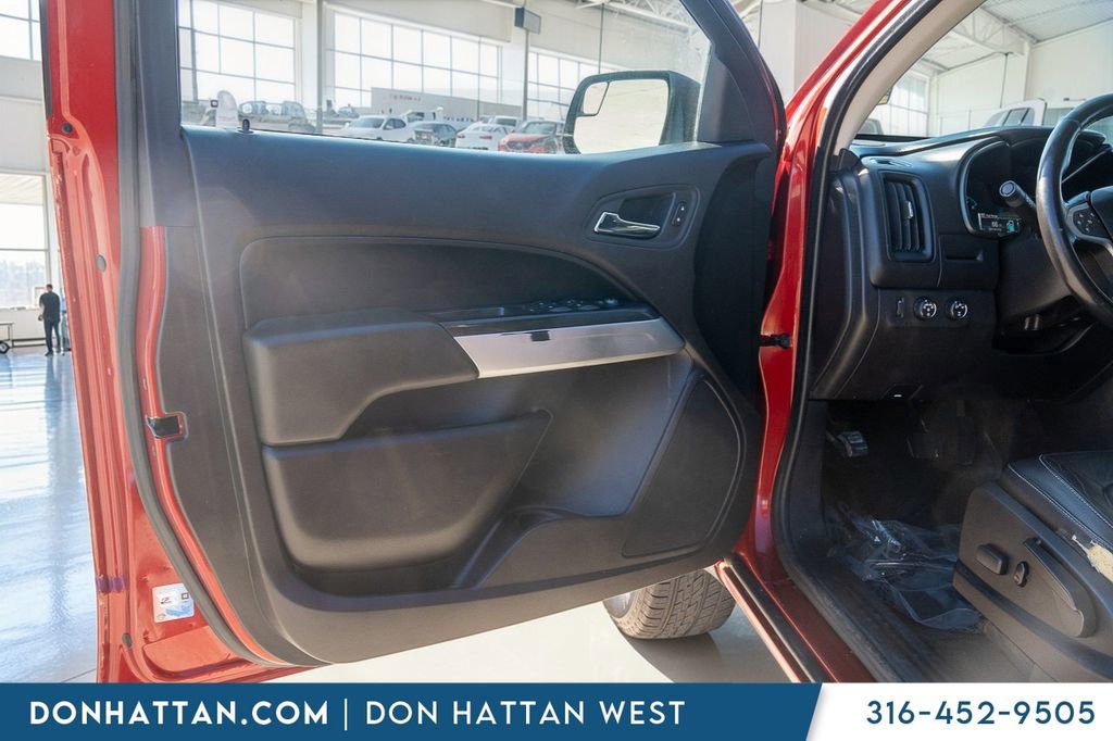Used 2019 Alfa Romeo Stelvio Ti Sport w/ Quick Order Package 22S Sport image 13