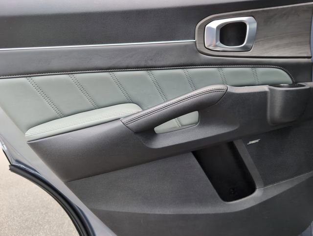 Used 2024 Kia Sorento SX Prestige w/ Sage Leather Package image 30