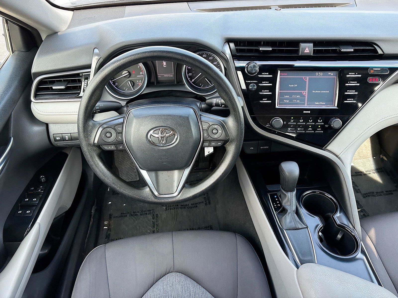 Used 2020 Toyota Camry LE FWD image 20