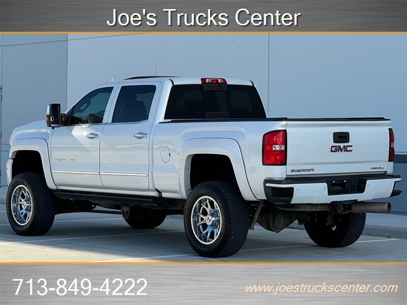 Used 2019 GMC Sierra 3500 Denali w/ Duramax Plus Package AWD/4WD image 5
