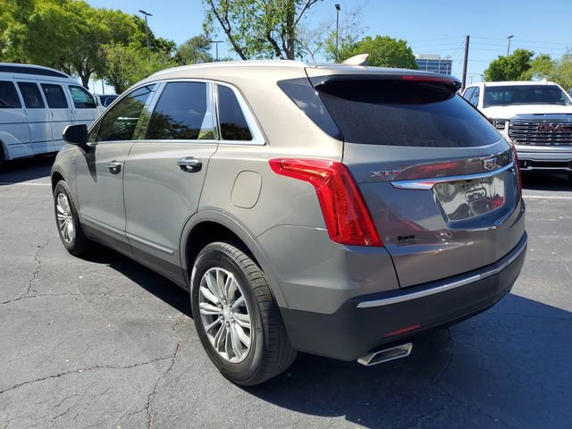 Used 2018 Cadillac XT5 Luxury w/ Driver Awareness Package FWD image 3