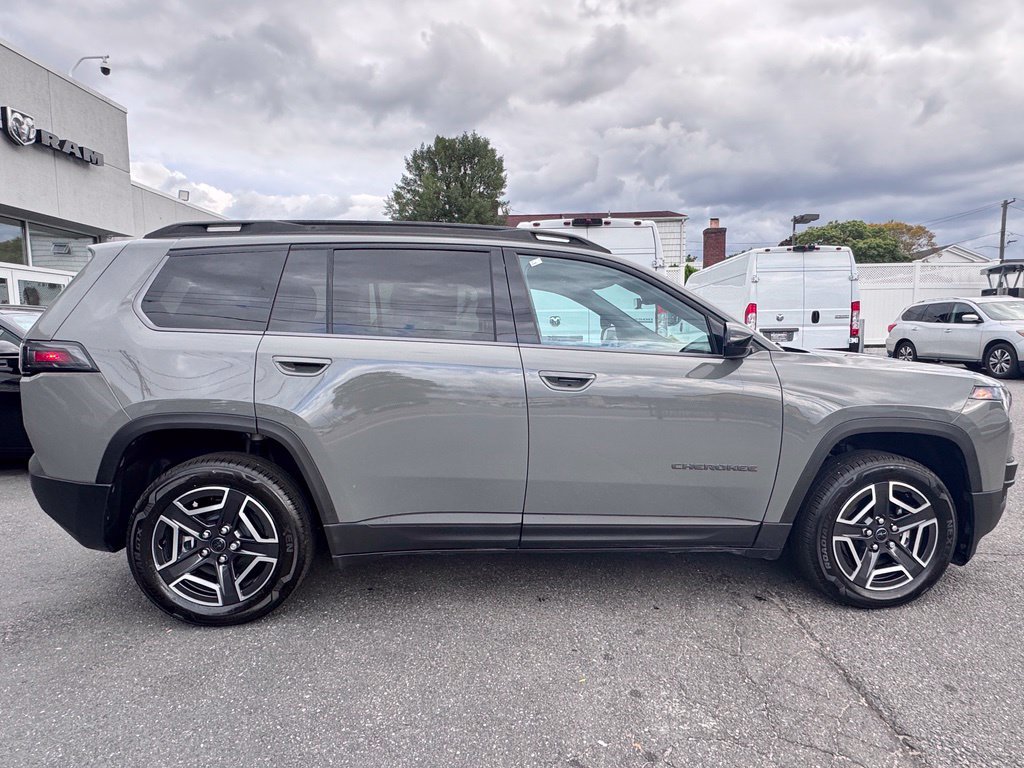 New 2026 Jeep Cherokee Laredo AWD/4WD image 9