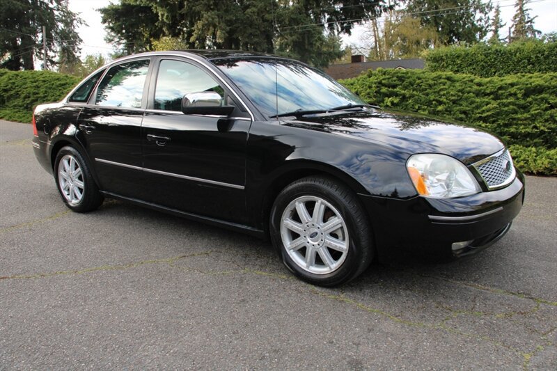 Used 2005 Ford Five Hundred Limited AWD/4WD image 2