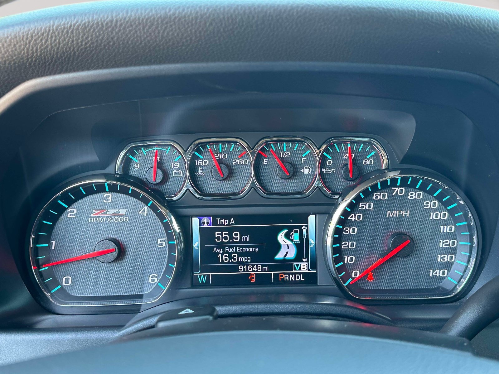 Used 2018 Chevrolet Silverado 1500 LT AWD/4WD image 17