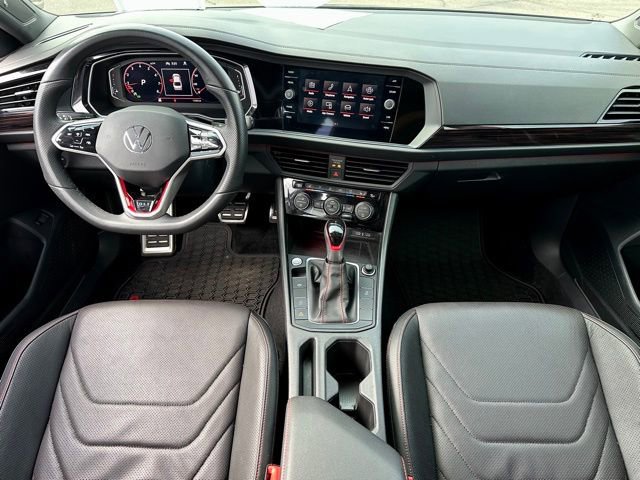 Used 2024 Volkswagen Jetta GLI Autobahn FWD image 17