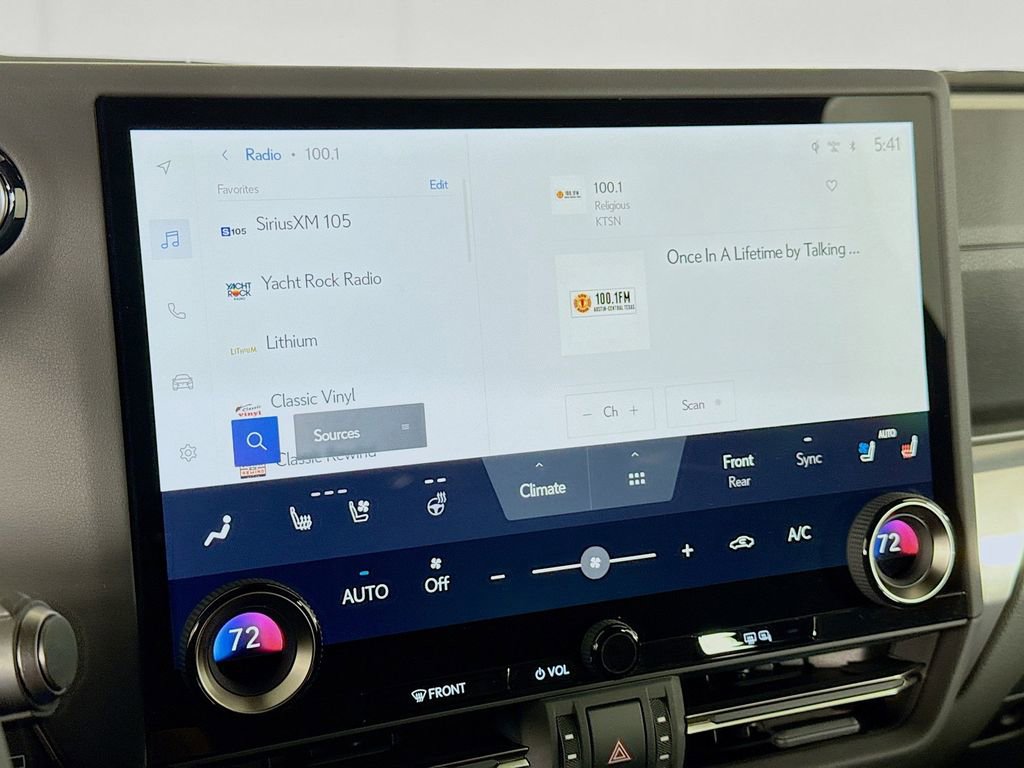 Used 2025 Lexus GX 550 image 15