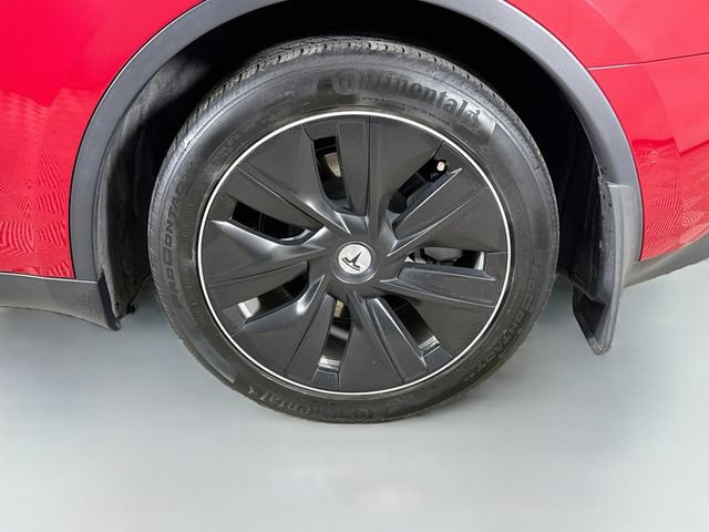 Used 2022 Tesla Model Y Long Range AWD/4WD image 30
