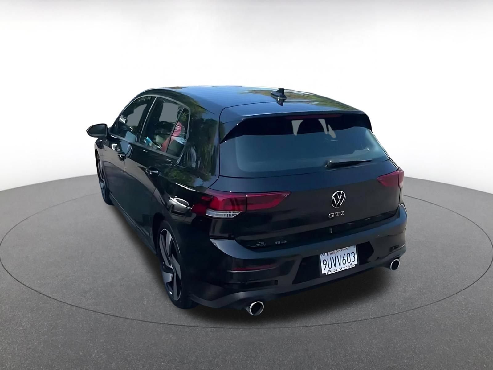 Used 2026 Volkswagen Golf S FWD image 8