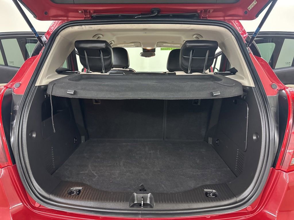 Used 2020 Buick Encore Sport Touring AWD/4WD image 26