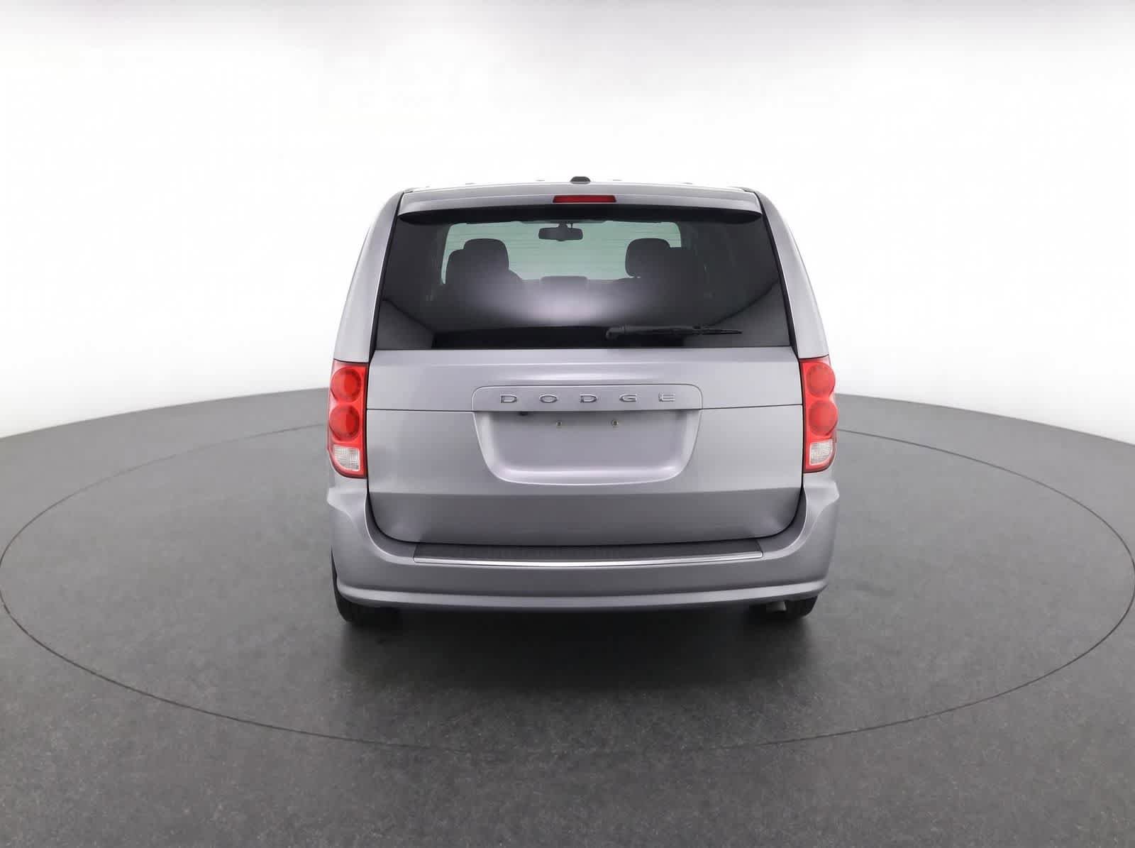 Used 2013 Dodge Grand Caravan SE FWD image 7