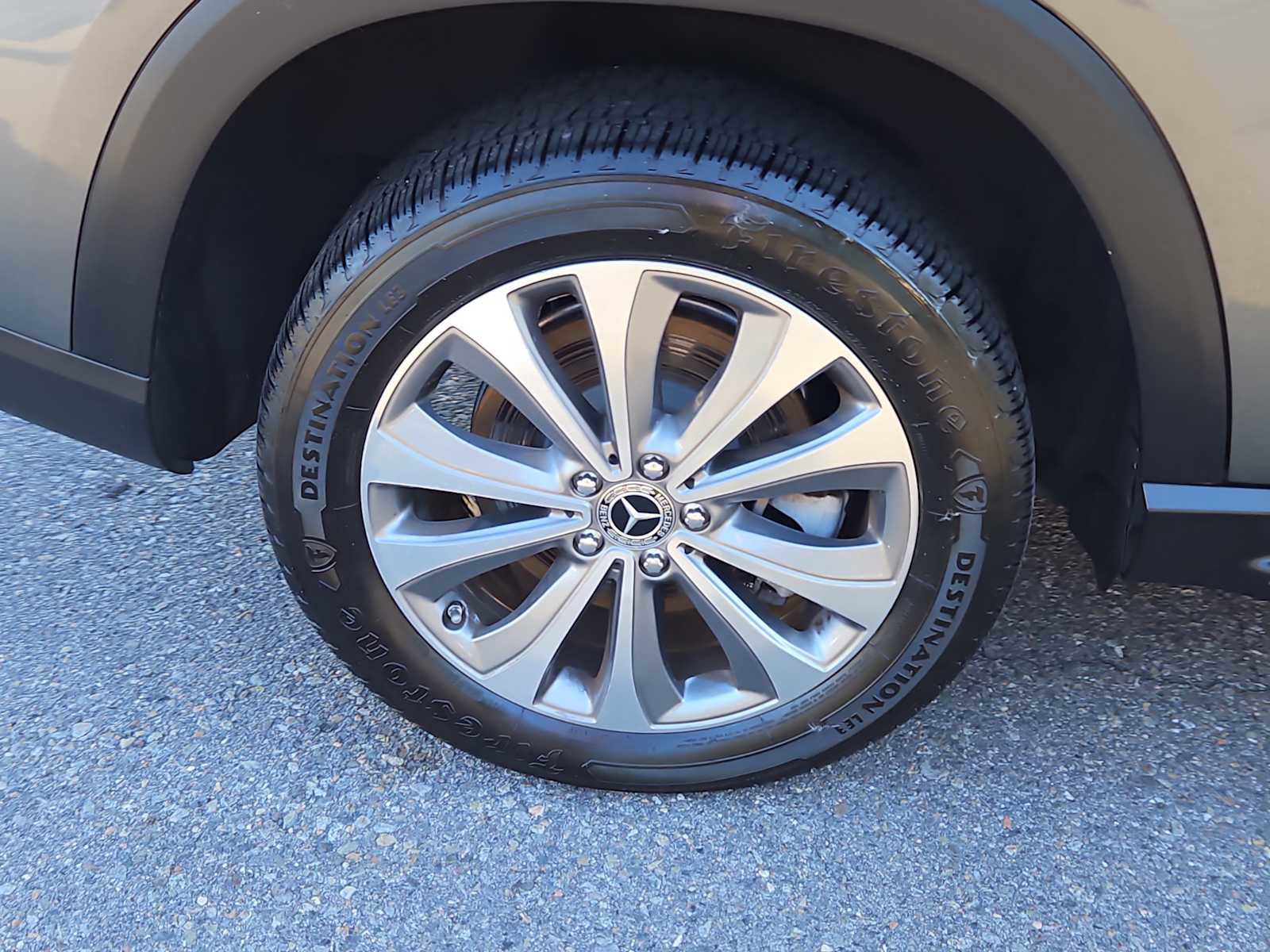 Used 2020 Mercedes-Benz GLE 450 4MATIC w/ Premium Package image 9