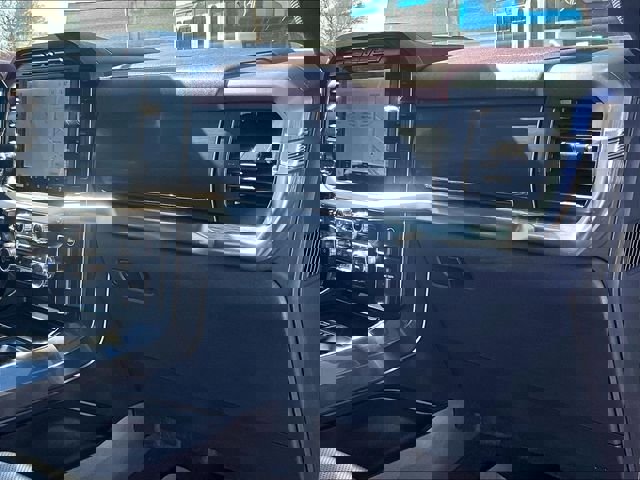 Used 2023 Ford F150 Lariat w/ Equipment Group 502A High AWD/4WD image 17