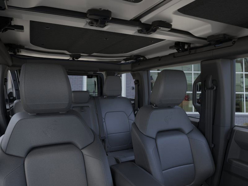 New 2025 Ford Bronco Badlands image 12