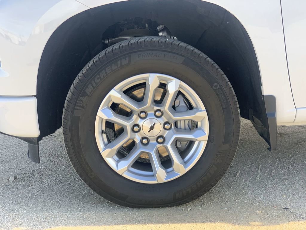 Certified 2024 Chevrolet Silverado 1500 RST image 31