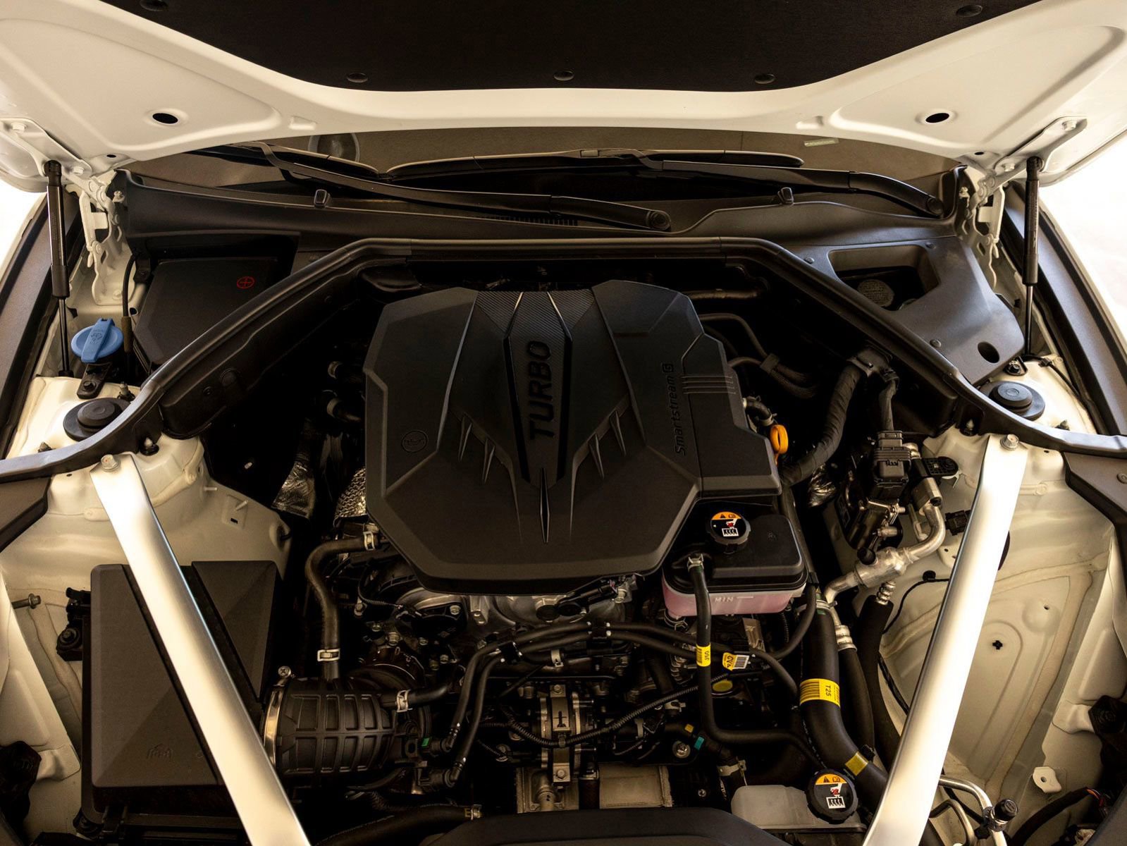 Used 2026 Genesis G70 2.5T Prestige image 31