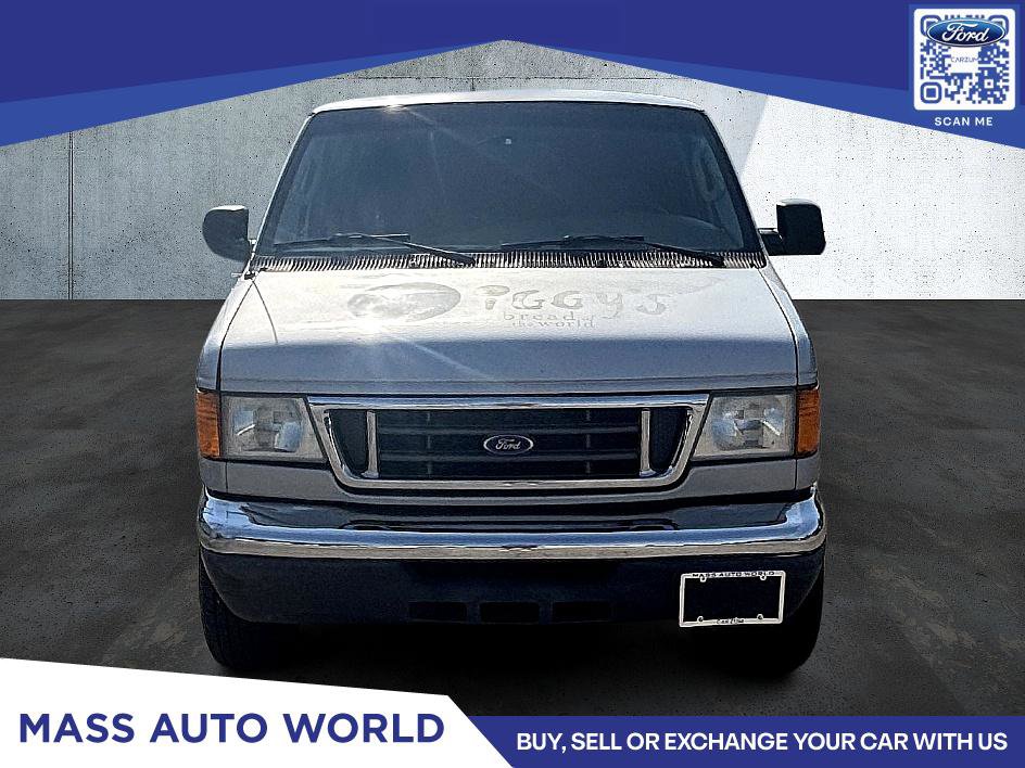 Used 2004 Ford E-250 and Econoline 250 Extended image 5