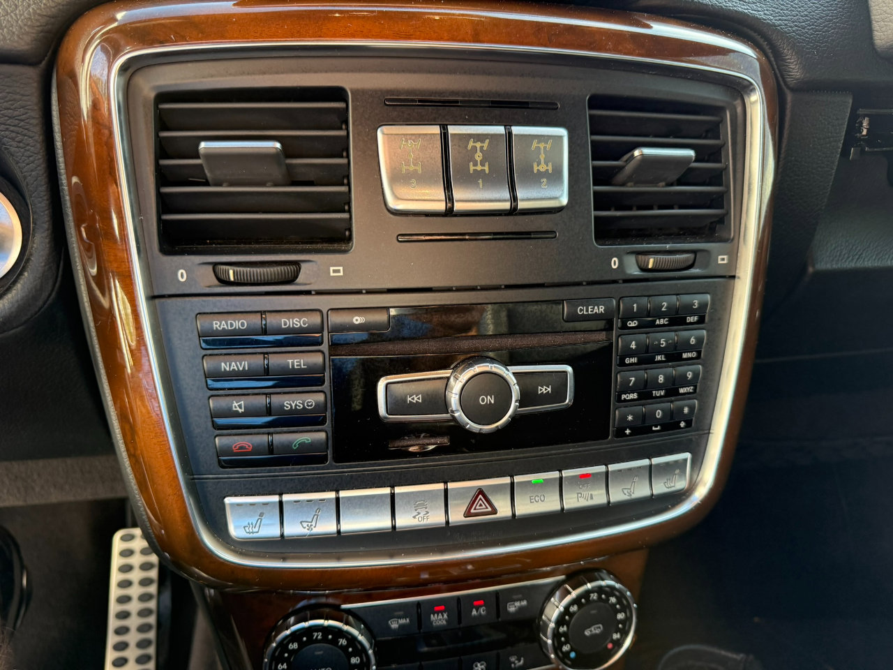 Used 2014 Mercedes-Benz G 63 AMG 4MATIC image 45