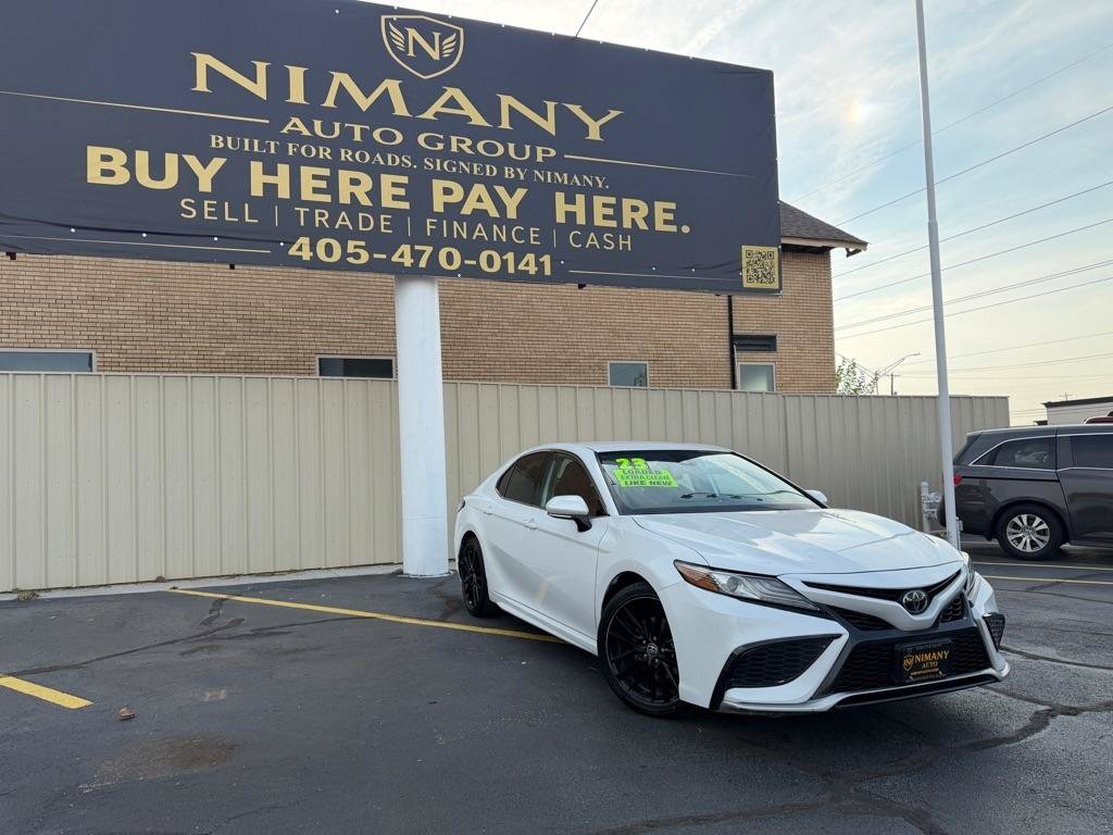 Used 2023 Toyota Camry XSE FWD image 1