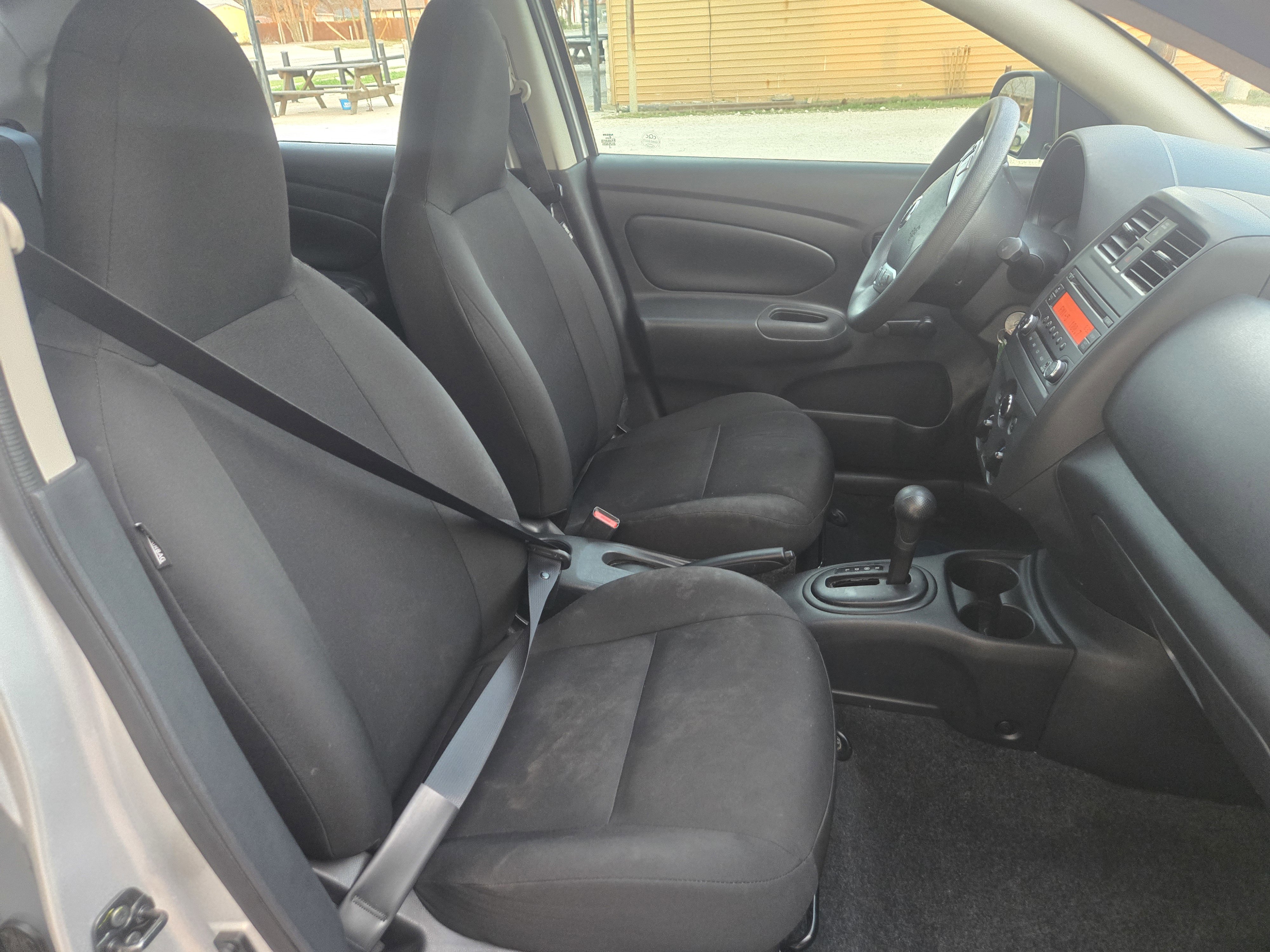 Used 2015 Nissan Versa S Plus image 9