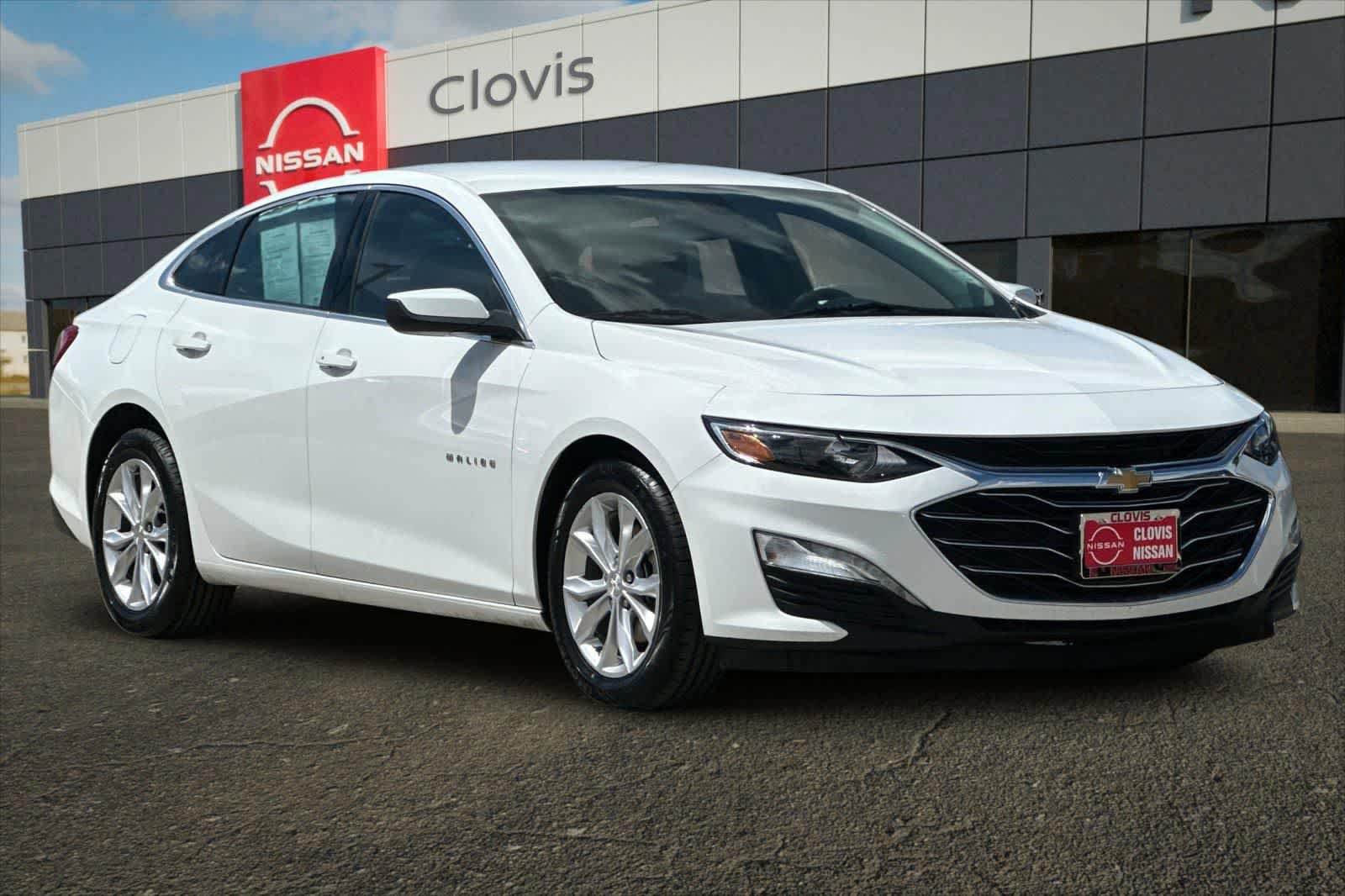 Used 2022 Chevrolet Malibu LT FWD image 10