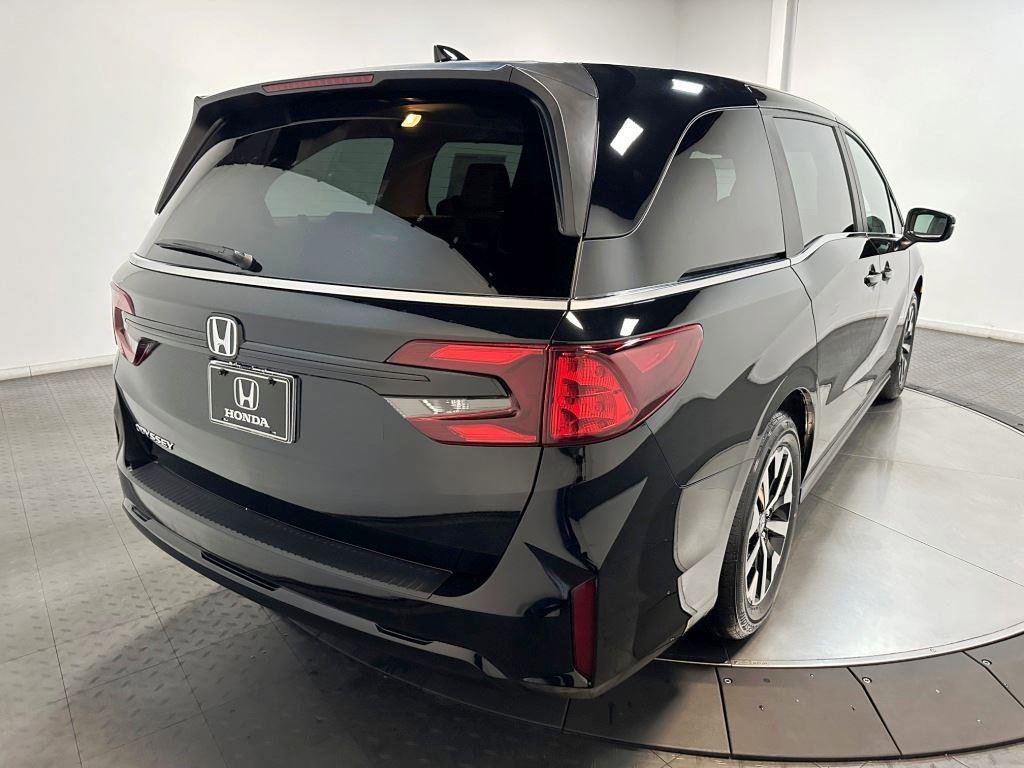 New 2026 Honda Odyssey EX-L image 8