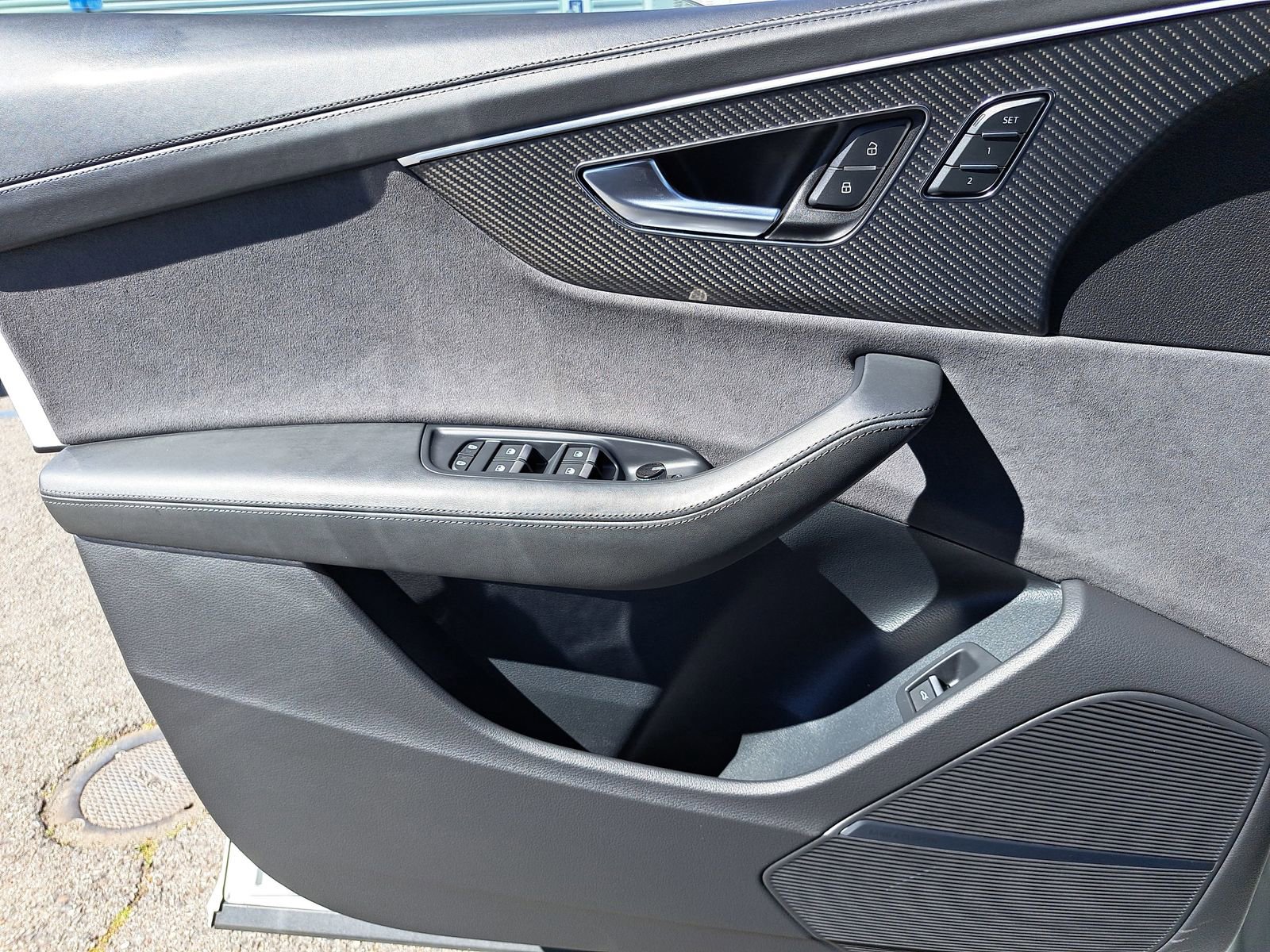 Used 2023 Audi RS Q8 image 29