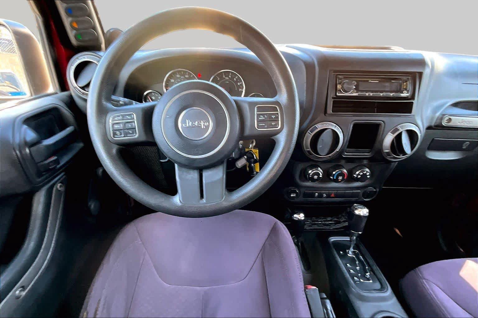 Used 2013 Jeep Wrangler Sport w/ Connectivity Group AWD/4WD image 6