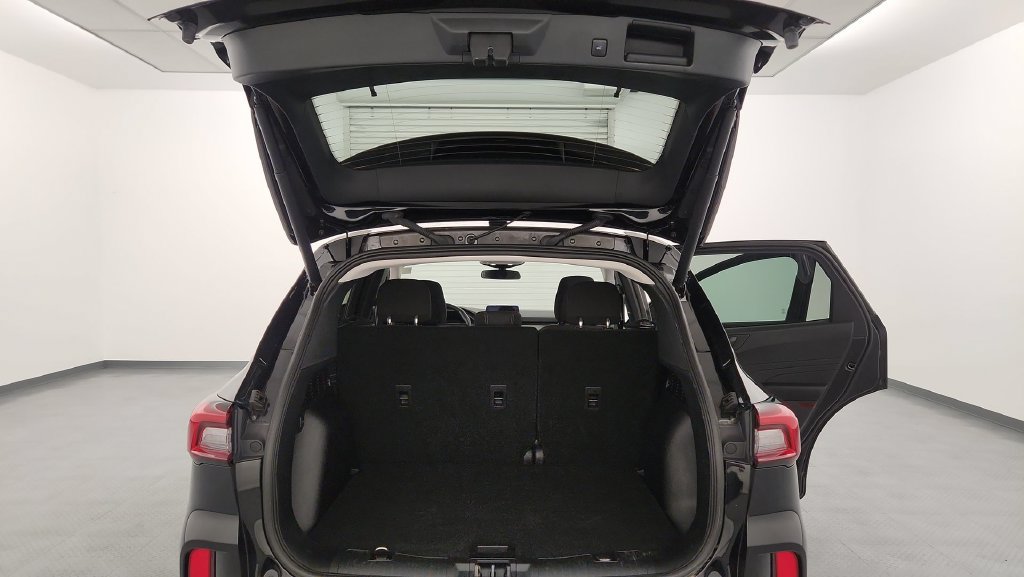 Used 2023 Ford Escape Active AWD/4WD image 23