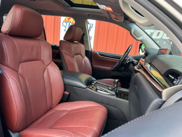 Used 2019 Lexus LX 570 570 image 36