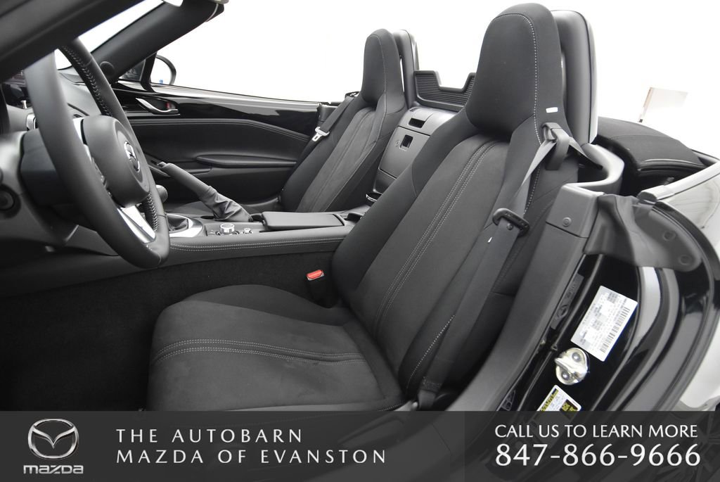 New 2025 MAZDA MX-5 Miata Club w/ Weather Package image 24
