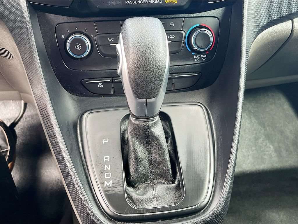 Used 2023 Ford Transit Connect XL FWD image 16