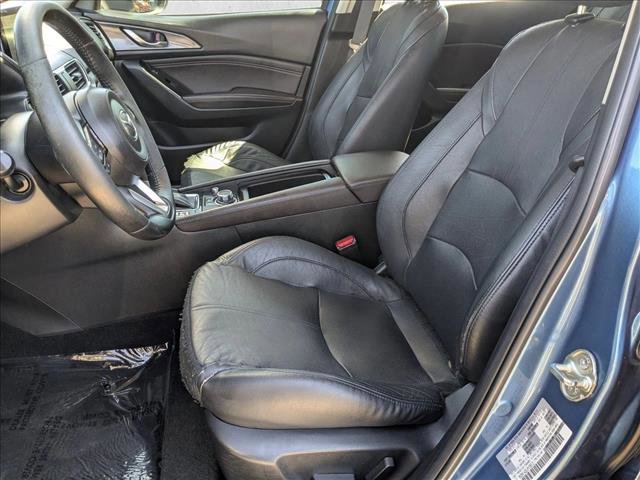 Used 2018 MAZDA MAZDA3 Grand Touring image 15