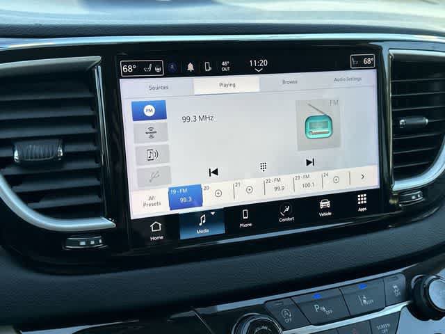 Used 2024 Chrysler Pacifica Touring-L FWD image 23