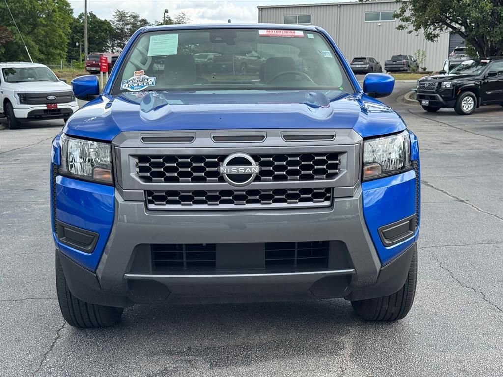 Certified 2025 Nissan Frontier SV RWD image 8