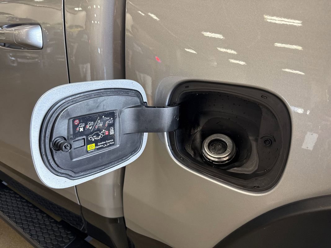 Used 2020 RAM 1500 Rebel w/ Rebel Level 1 Equipment Group AWD/4WD image 31