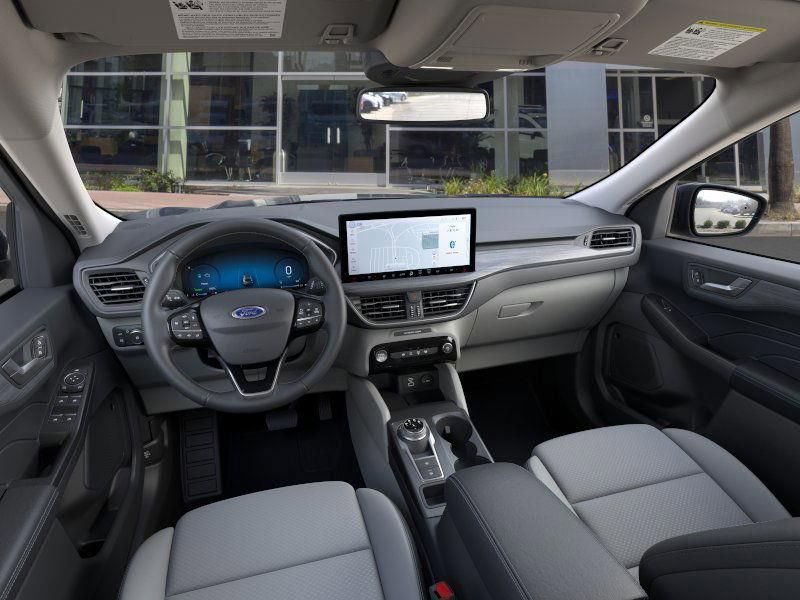 New 2025 Ford Escape SE image 9
