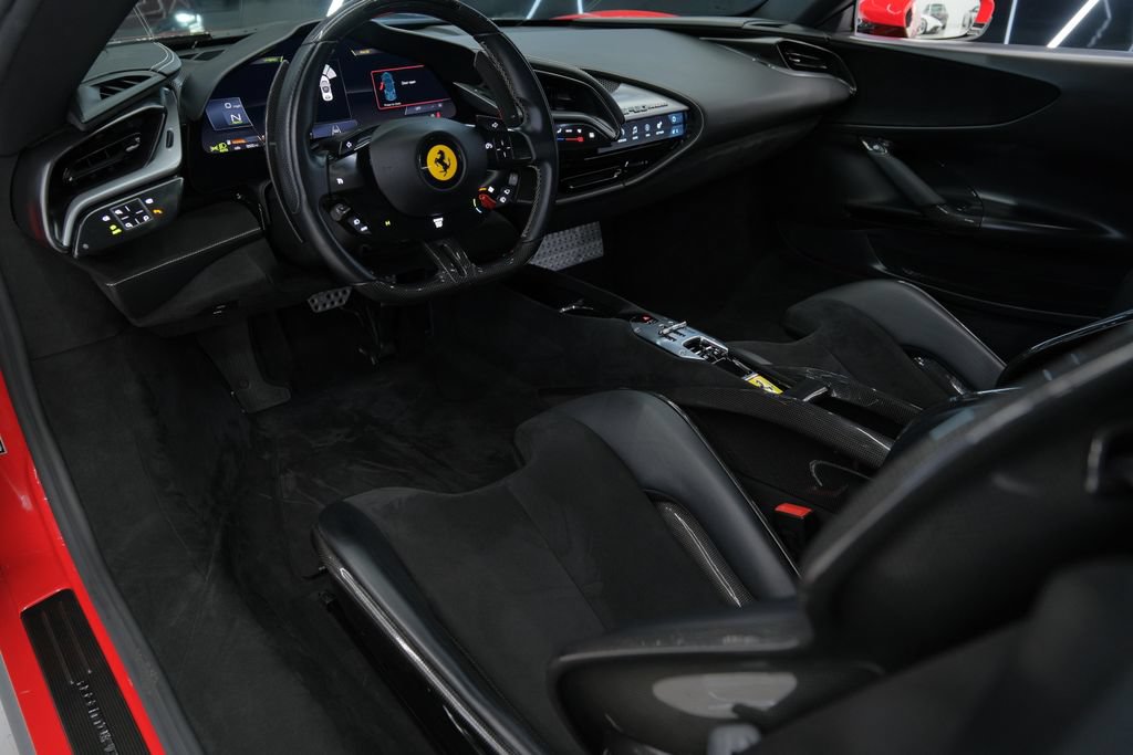 Used 2021 Ferrari SF90 Stradale AWD/4WD image 39