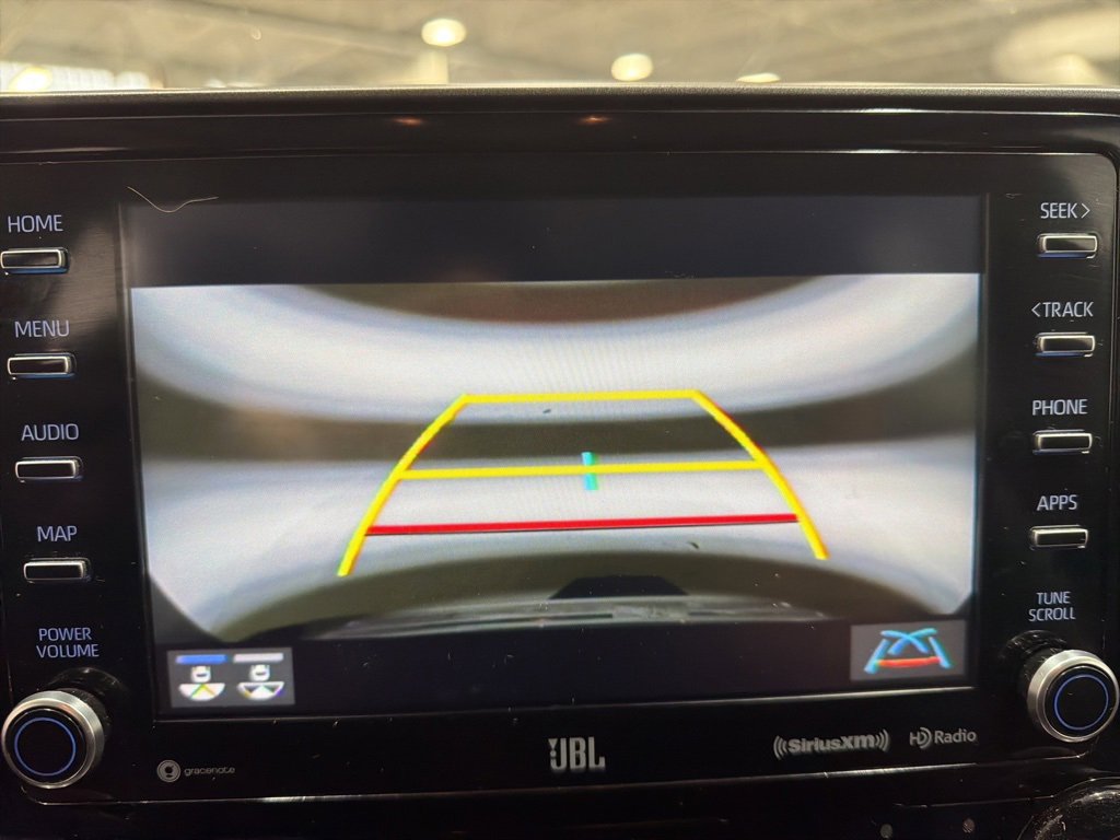 Used 2021 Toyota Highlander Limited image 17