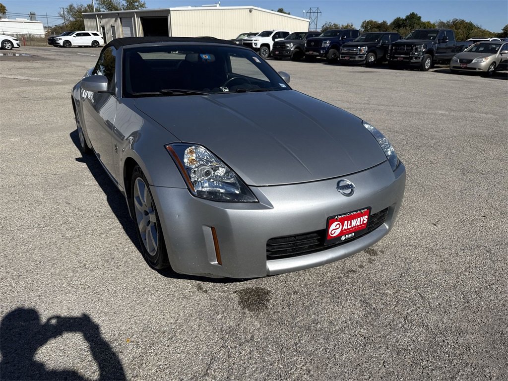 Used 2004 Nissan 350Z Enthusiast image 19