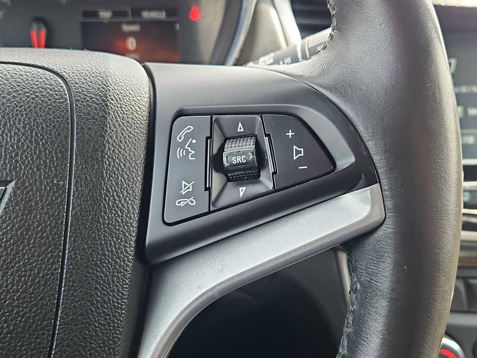 Used 2017 Chevrolet Trax LT w/ LT Convenience Package image 22