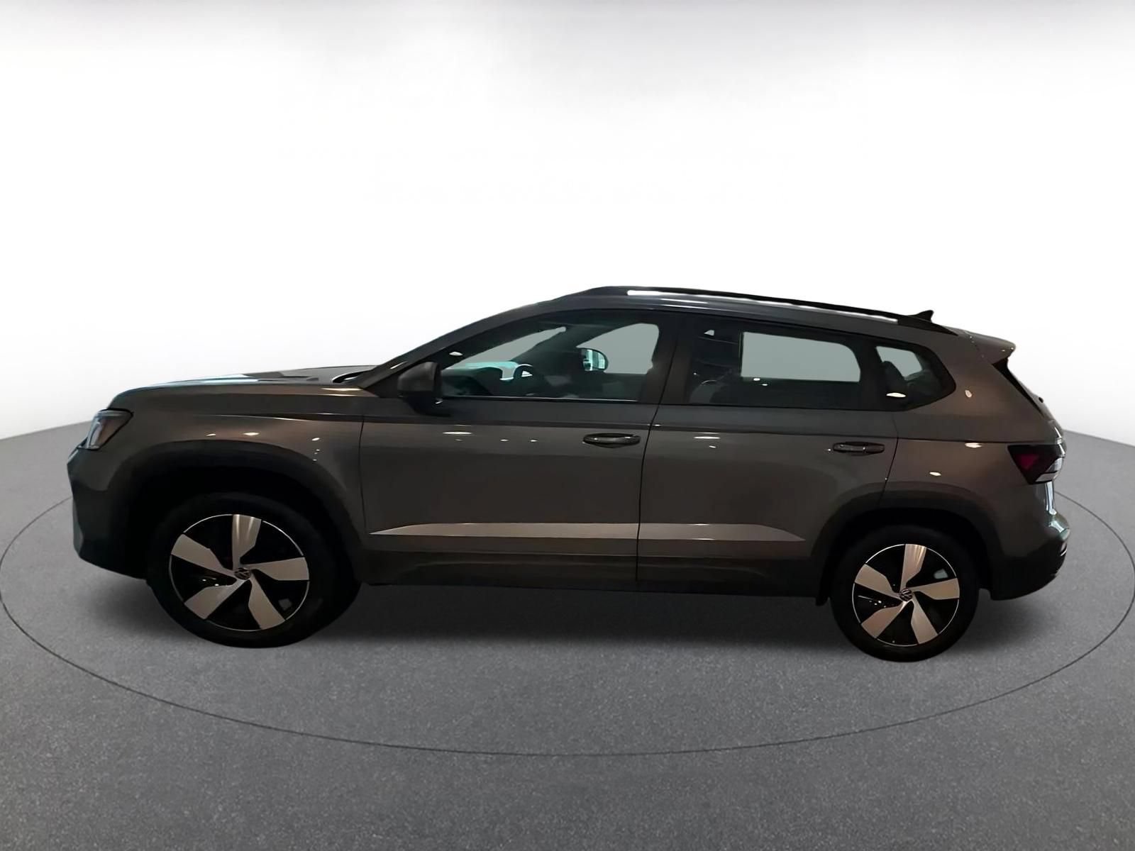 Used 2026 Volkswagen Taos S AWD/4WD image 6