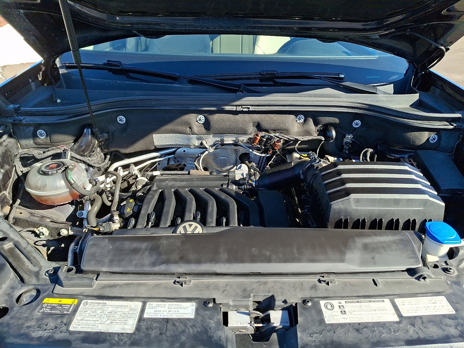 Used 2019 Volkswagen Atlas SE w/ Panoramic Sunroof Package image 28