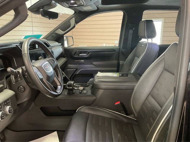 Used 2024 GMC Sierra 1500 AT4X image 9